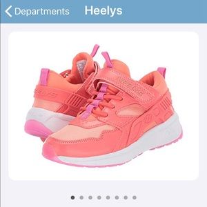 Kids roller skate show - heely’s. Brand new!